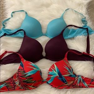 Victoria’s Secret 3 set bras